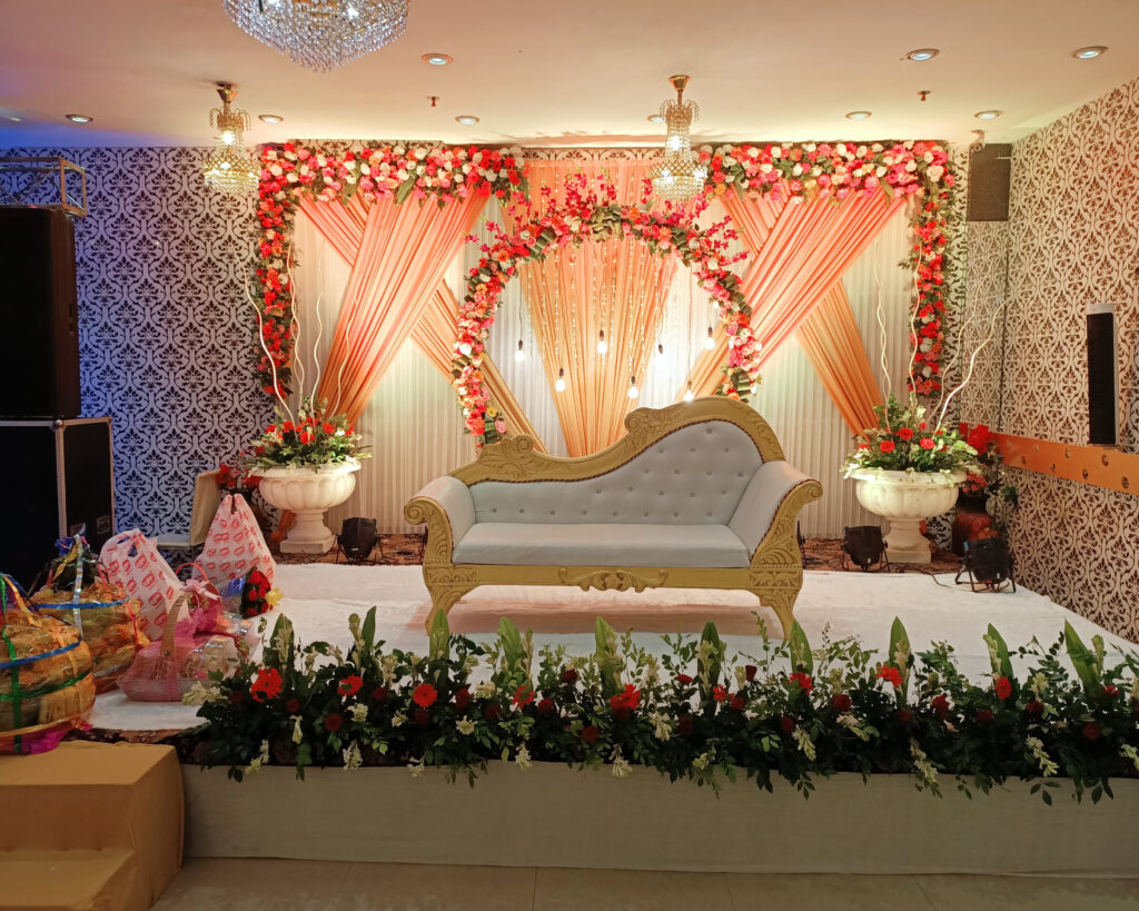 Golden Leaf Banquet Hall 